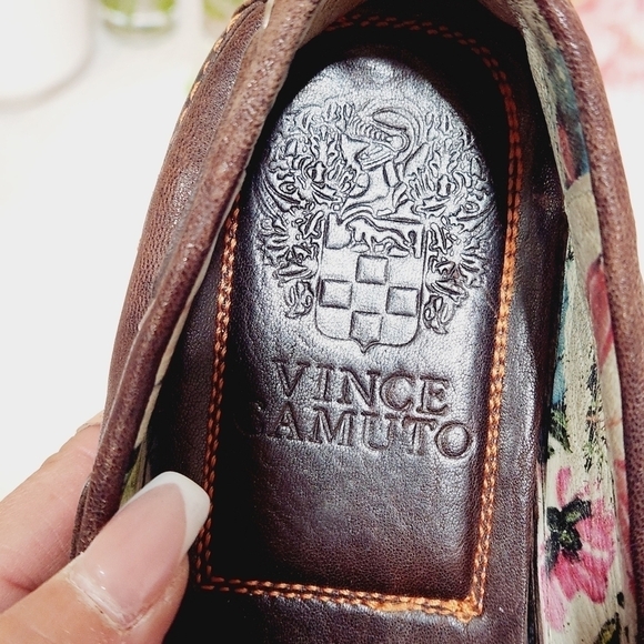 MENS Vince Camuto Penny Loafer Size 9 - Picture 9 of 11